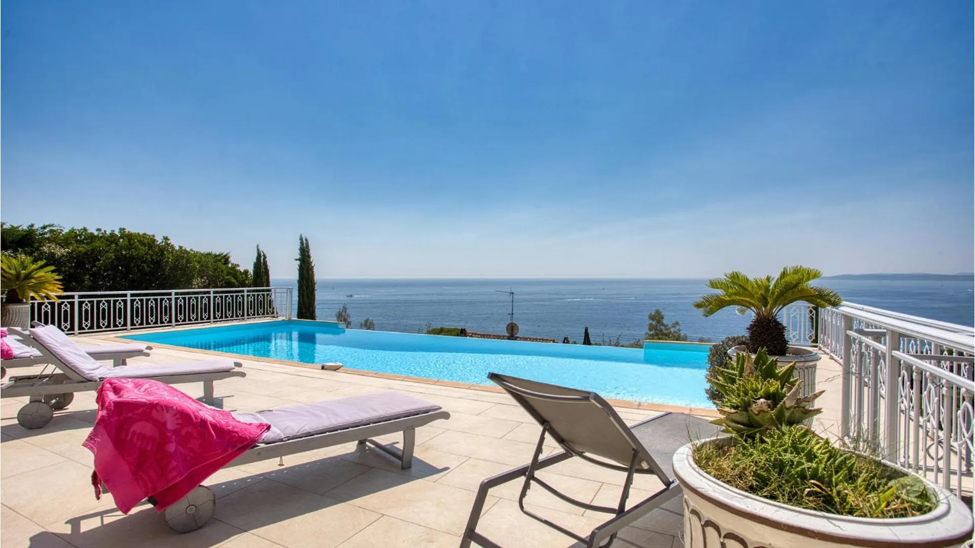 Beautiful Home In Les Issambres