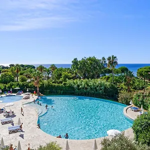 Pierre & Les Rivages Des Issambres Aparthotel