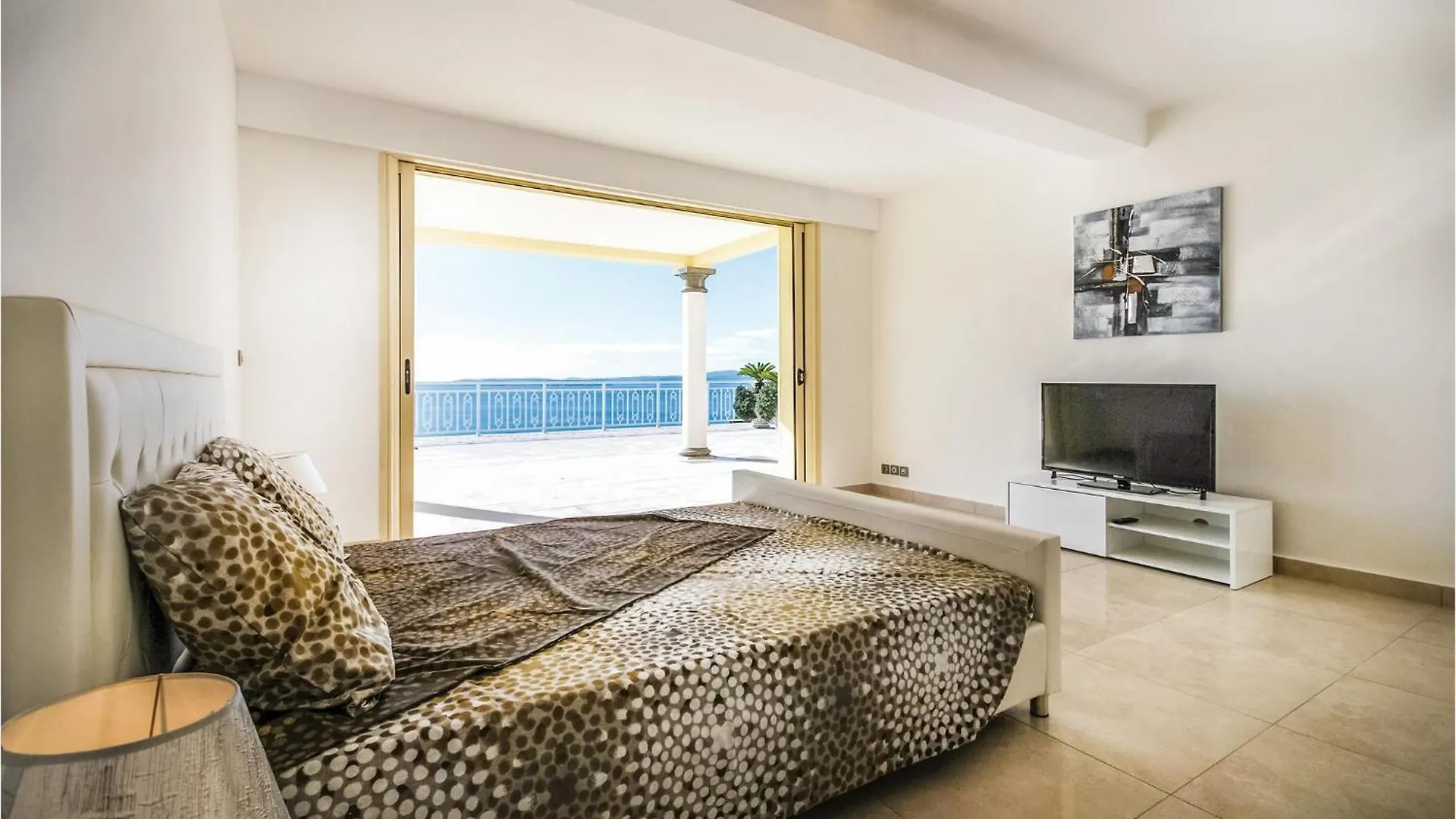 Beautiful Home In Les Issambres France