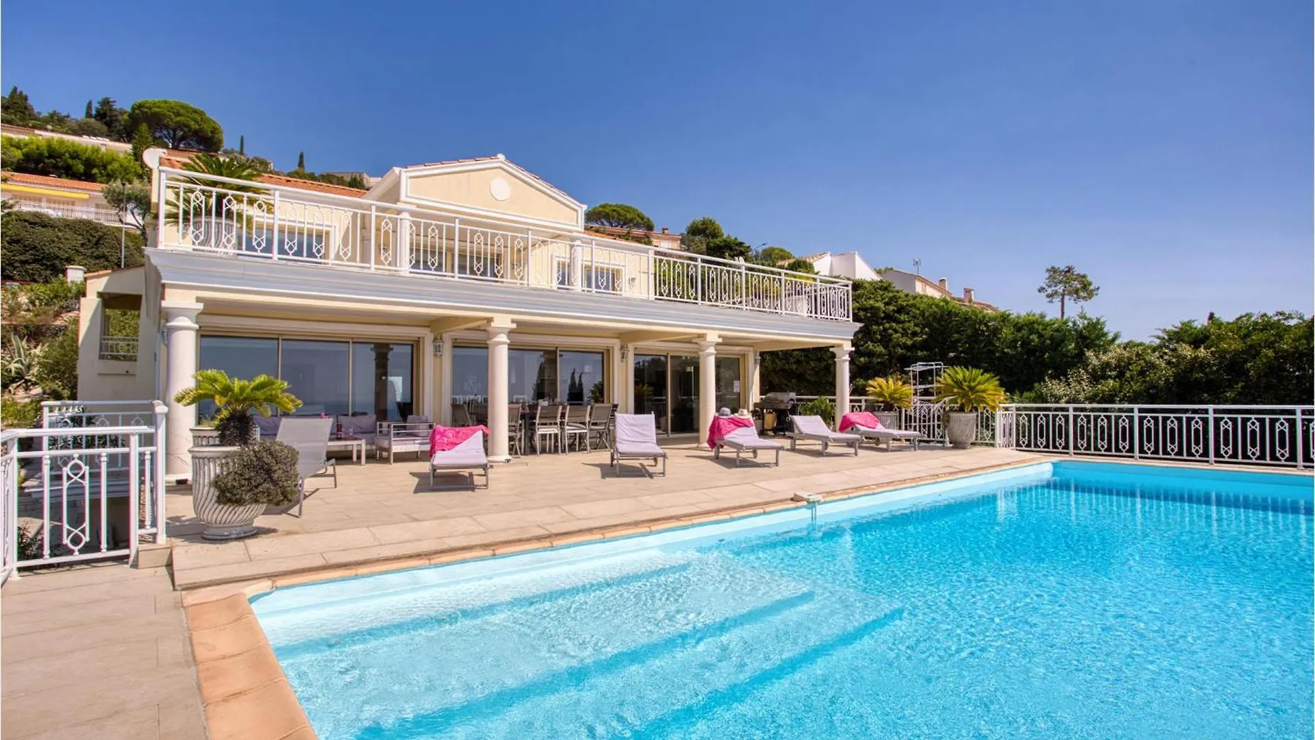 Beautiful Home In Les Issambres